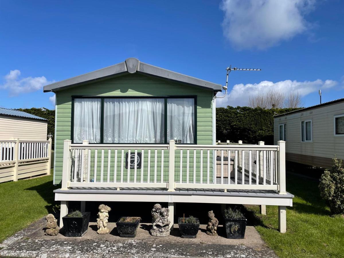 6 Berth Pet Friendly Caravan On Sandy Glade Berrow Εξωτερικό φωτογραφία