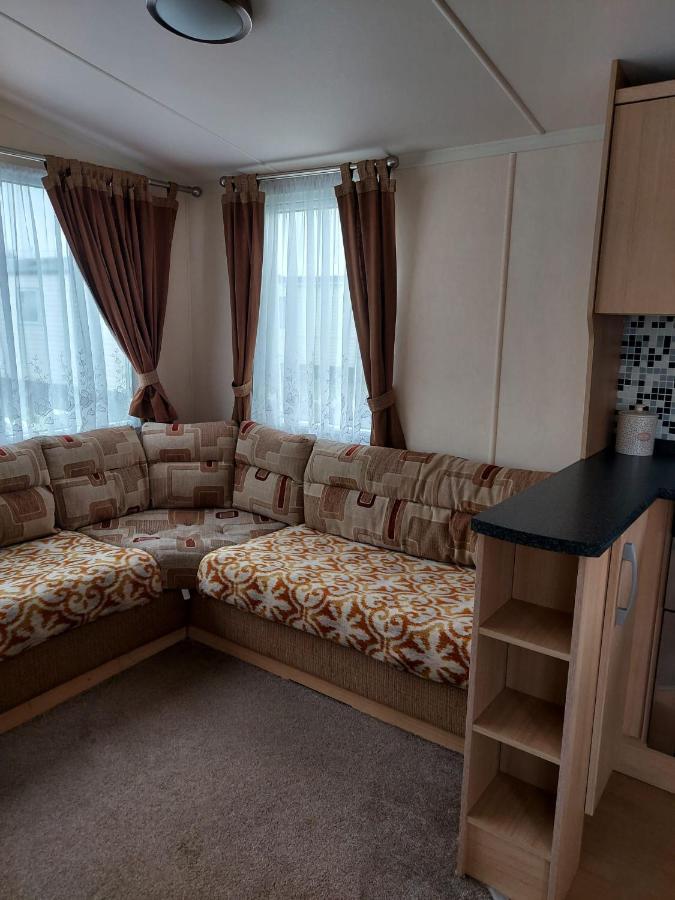 6 Berth Pet Friendly Caravan On Sandy Glade Berrow Εξωτερικό φωτογραφία